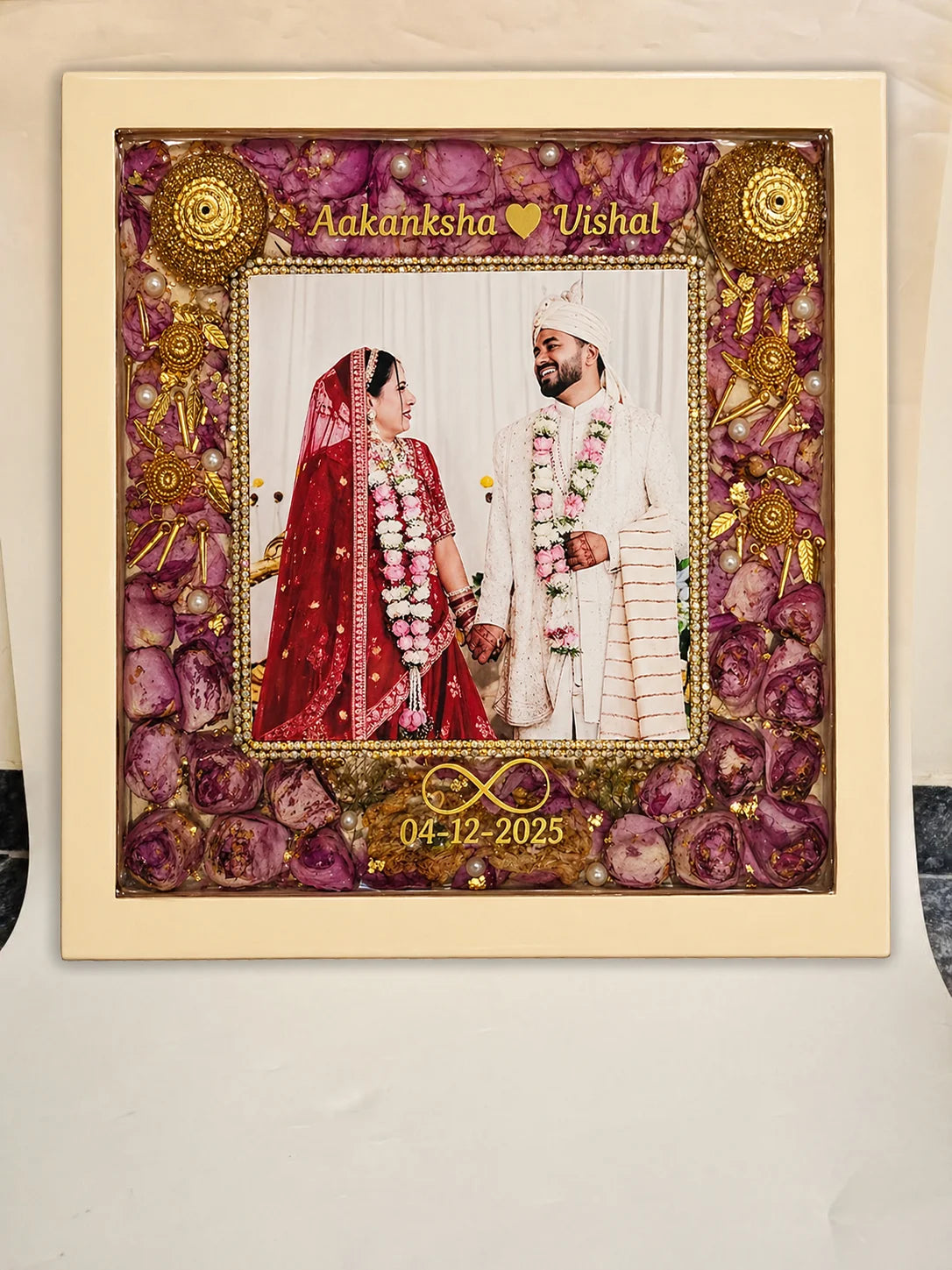 Varmala Preservation Frame