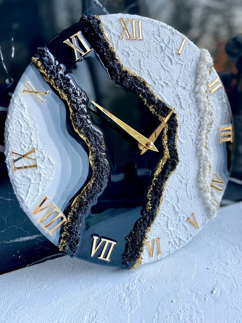 black white Resin Wall Clock