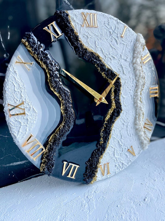 black white Resin Wall Clock