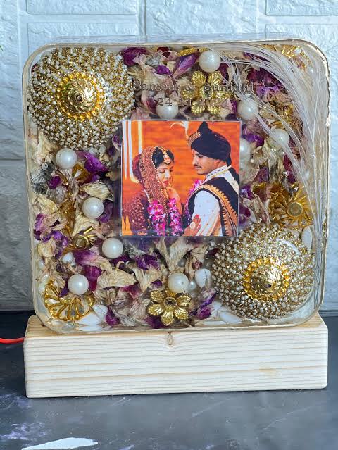 Varmala Preservation in Resin Frame